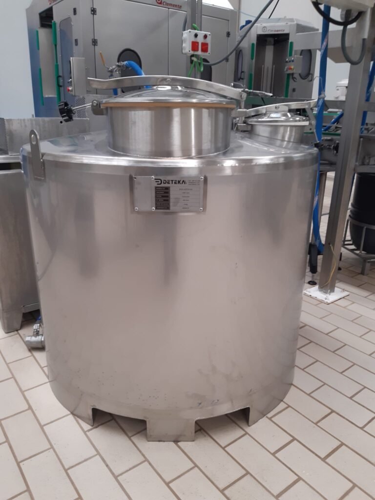 Depósito alimentario INOX 304 de 1 m³ para procesos industriales